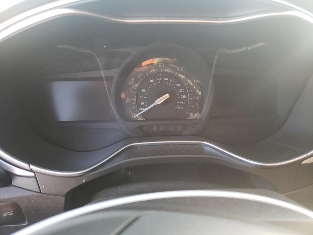 2016 Ford Fusion Se VIN: 329118 Lot: 92107295