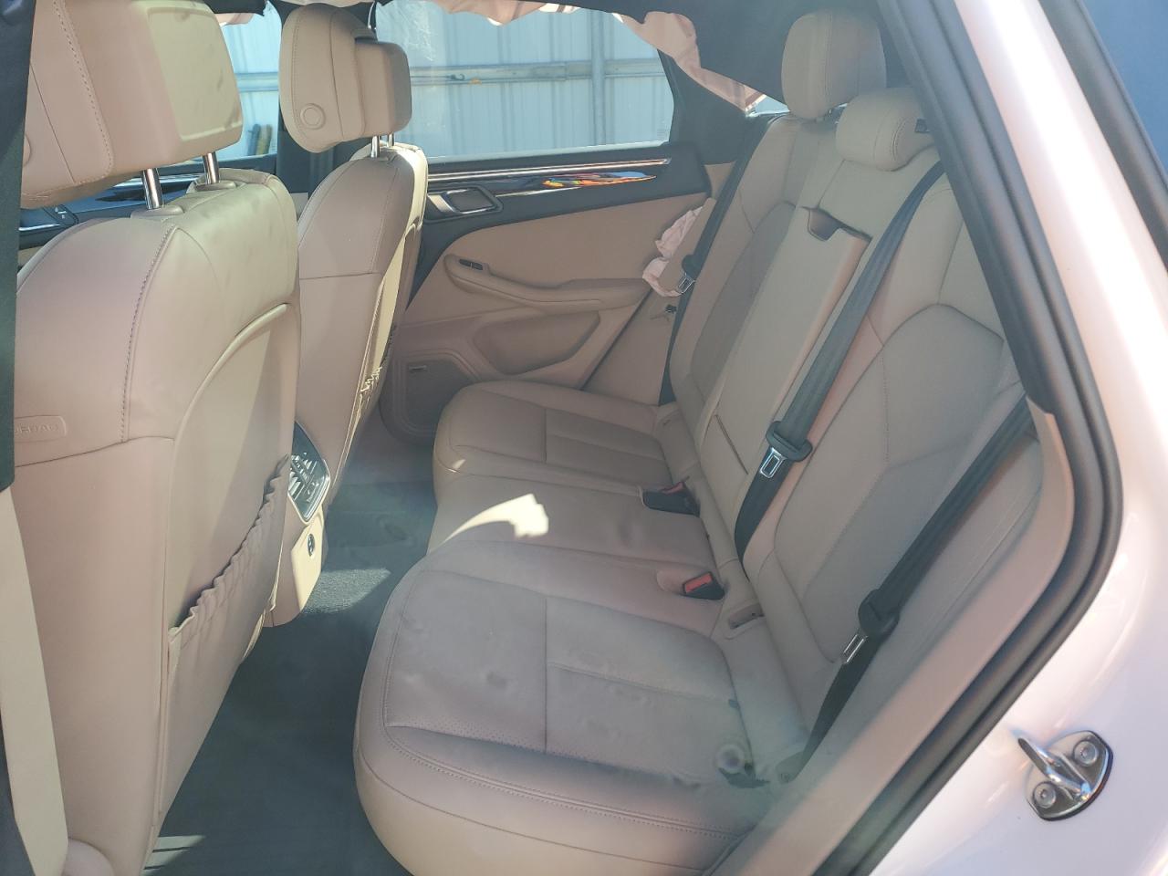 2024 Porsche Macan Base VIN: WP1AA2A54RLB20076 Lot: 91786385