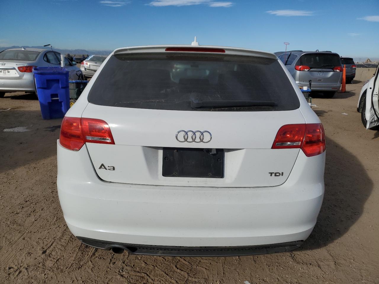 2011 Audi A3 Premium VIN: WAUBJBFM2BA043521 Lot: 85428085