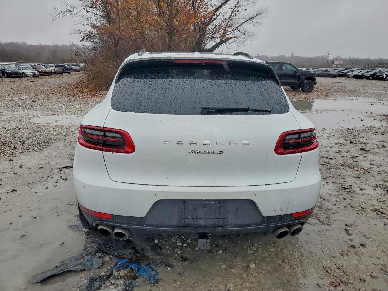 2018 Porsche Macan S VIN: WP1AB2A54JLB37249 Lot: 93933455
