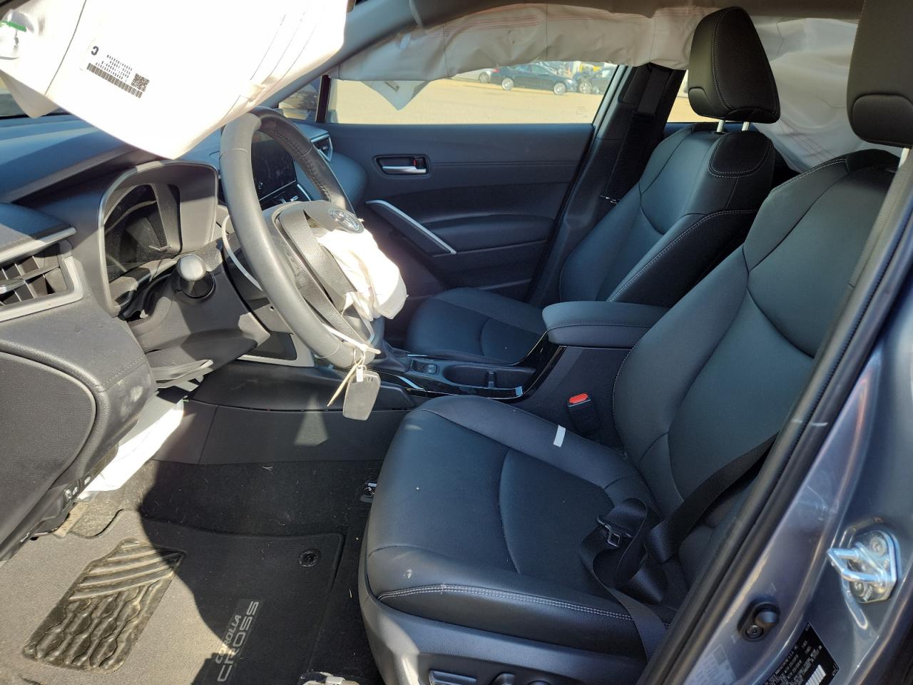 2025 Toyota Corolla Cross Xle VIN: 7MUDAAAG1SV118077 Lot: 92719255