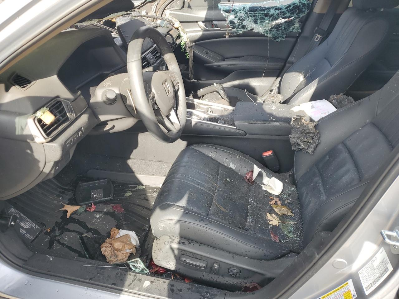 2022 Honda Accord Touring VIN: 1HGCV2F99NA015101 Lot: 90805865