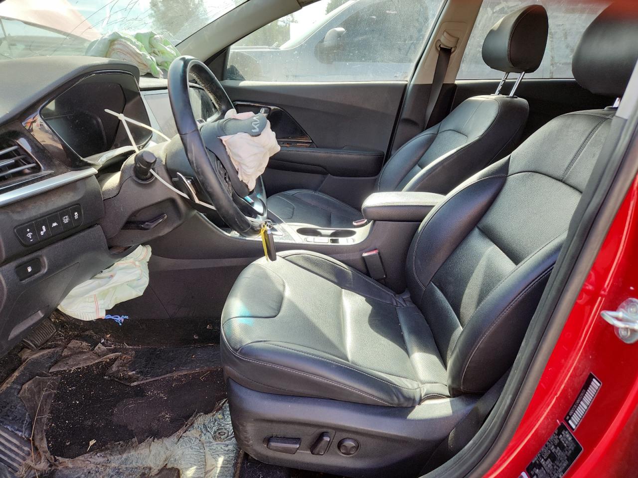 2022 Kia Niro Touring Special Edition VIN: KNDCC3LCXN5521653 Lot: 91349135