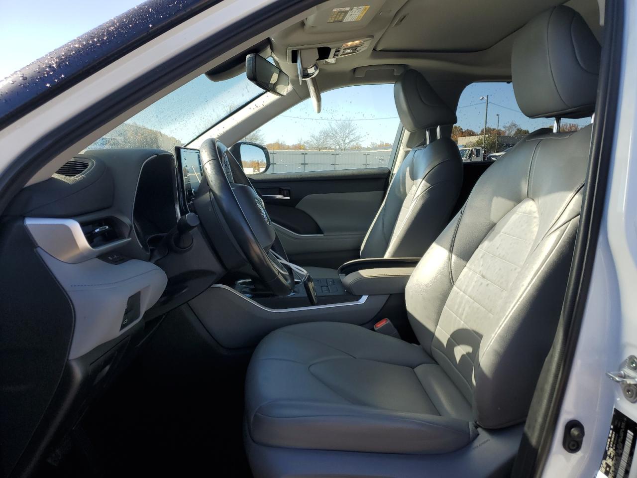 2022 Toyota Highlander Xle VIN: 5TDGZRBH2NS595045 Lot: 91256375