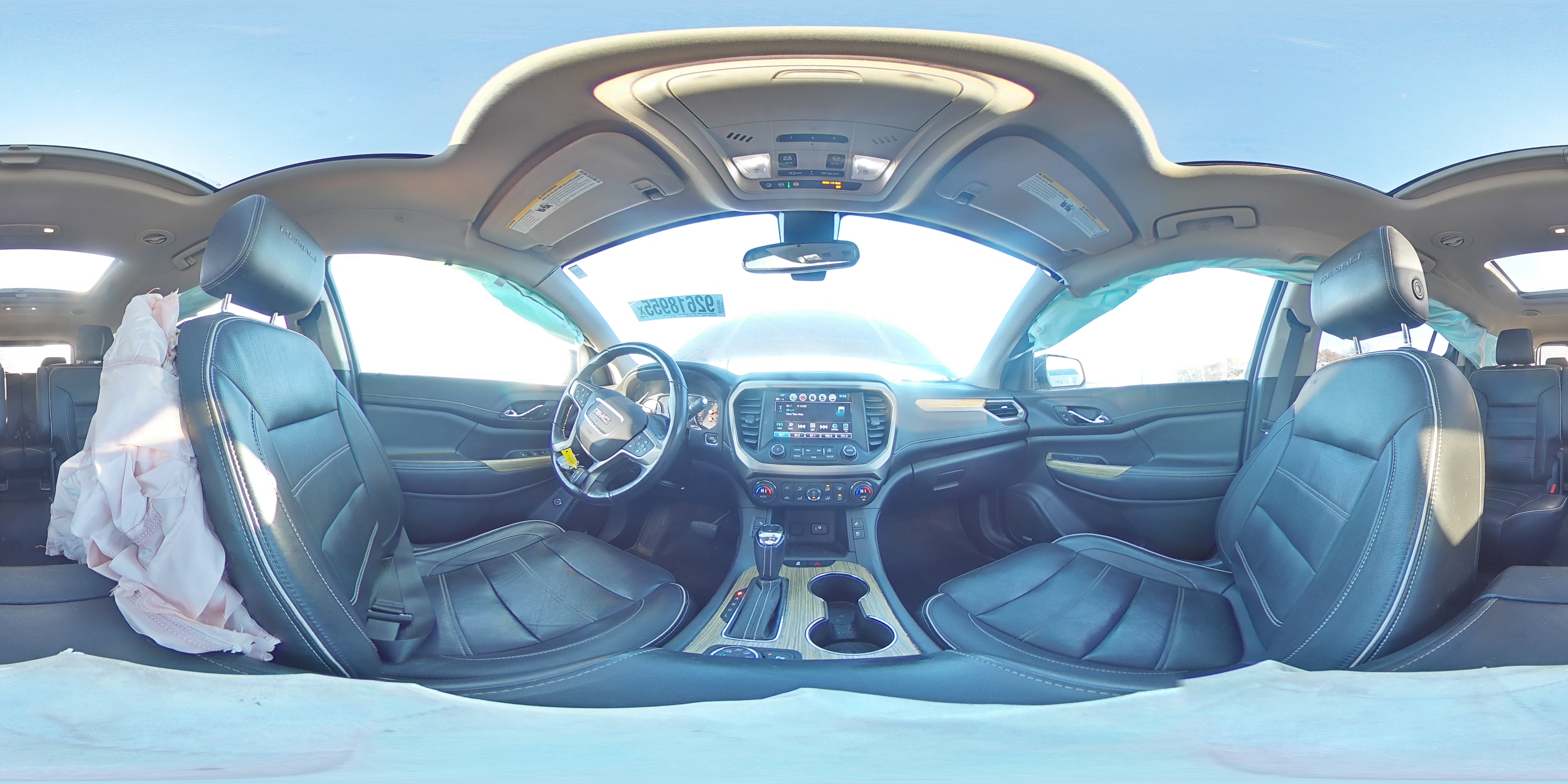 2019 GMC Acadia Denali VIN: 1GKKNXLS3KZ165477 Lot: 92618955