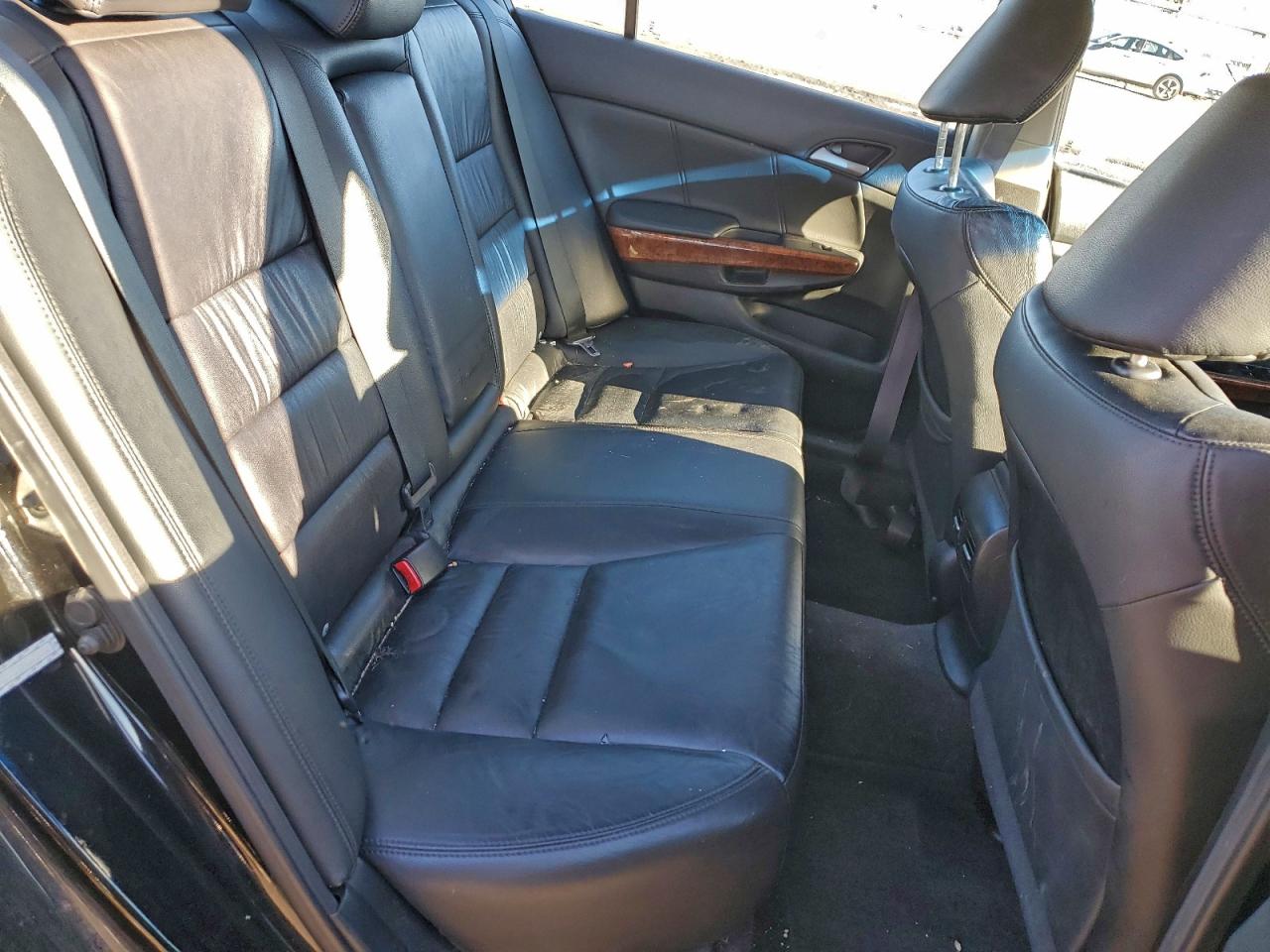 2011 Honda Accord Exl VIN: 1HGCP3F82BA030994 Lot: 94193265