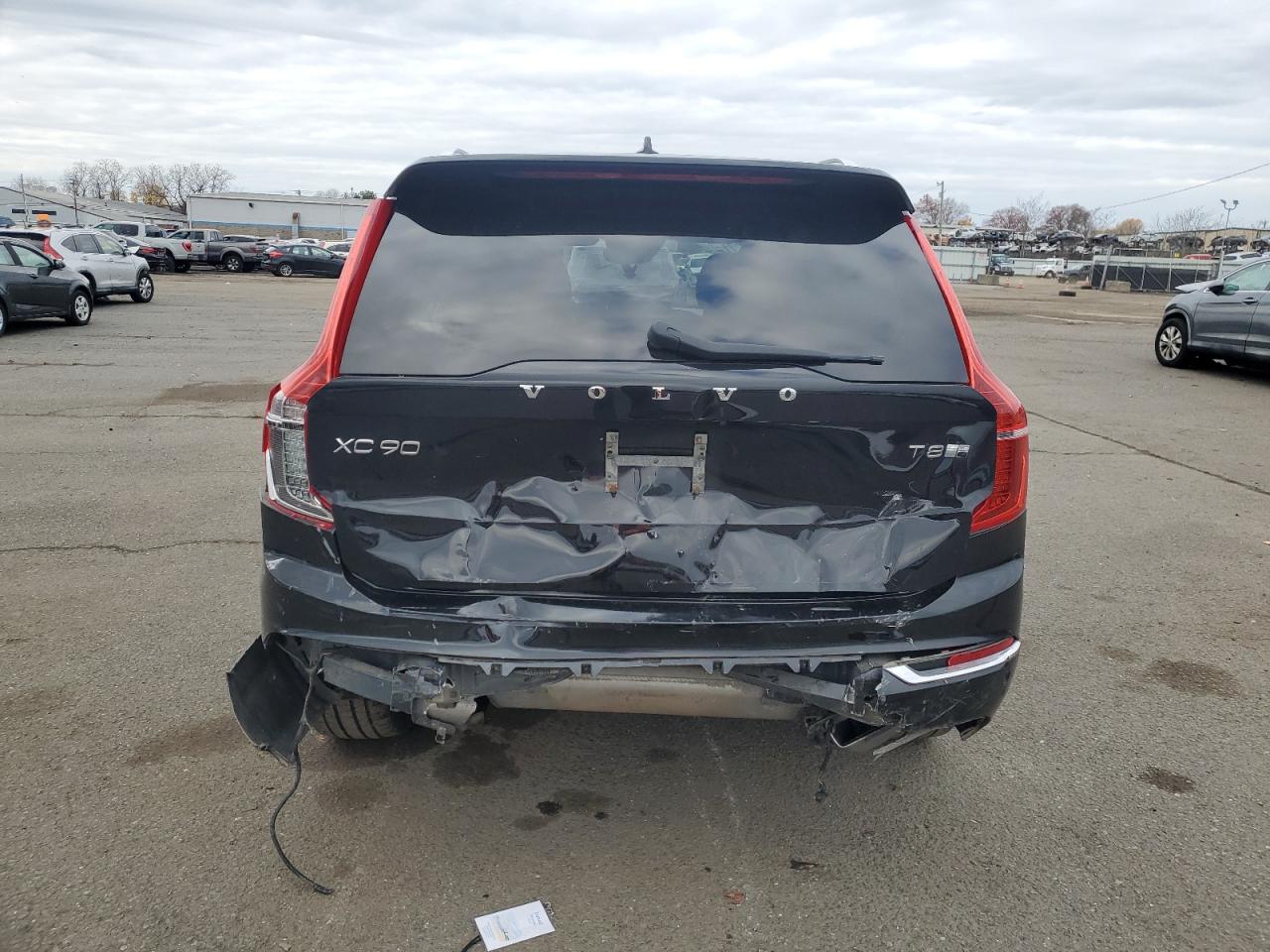 2017 Volvo Xc90 T8 VIN: YV4BC0PL5H1117110 Lot: 92004245