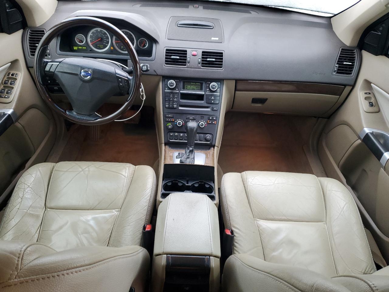 2011 Volvo Xc90 3.2 VIN: YV4952CZ2B1586368 Lot: 91325975