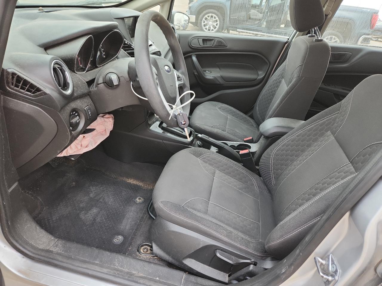 2018 Ford Fiesta Se VIN: 3FADP4BJ1JM132392 Lot: 92999875