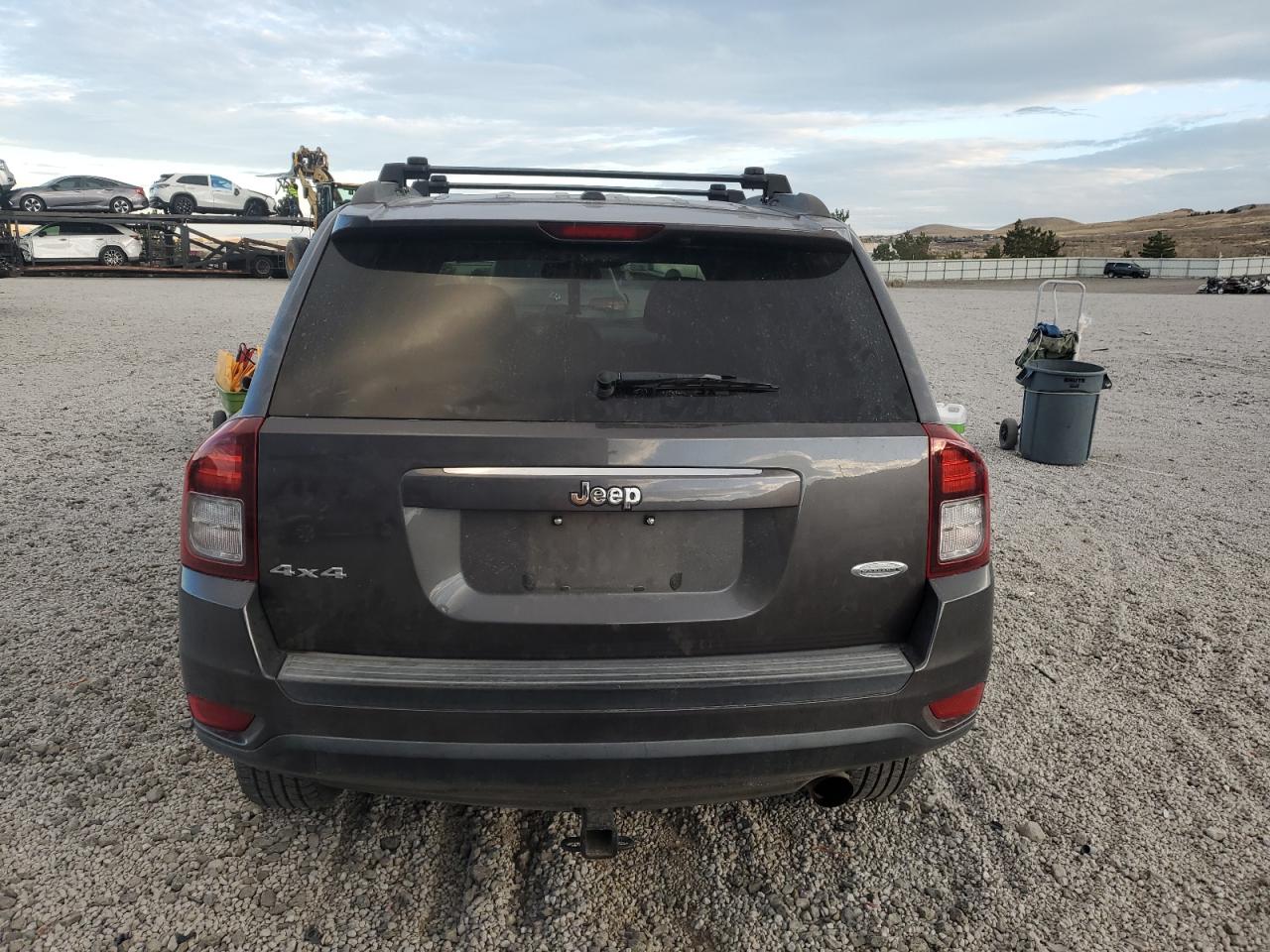 2016 Jeep Compass Latitude VIN: 1C4NJDEB6GD762532 Lot: 92049595