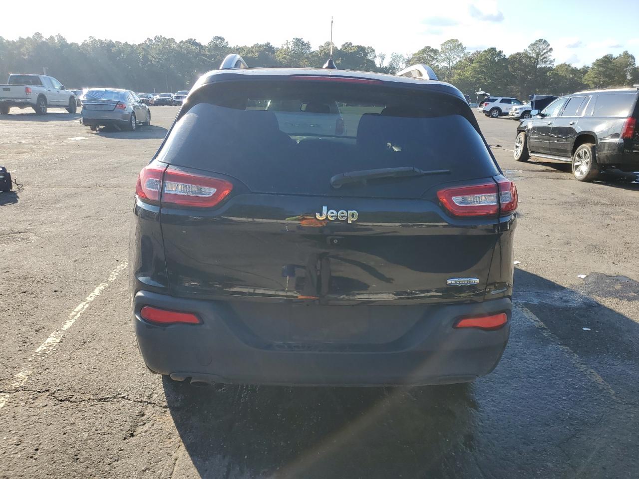 2015 Jeep Cherokee Latitude VIN: 1C4PJLCB9FW629014 Lot: 91839585