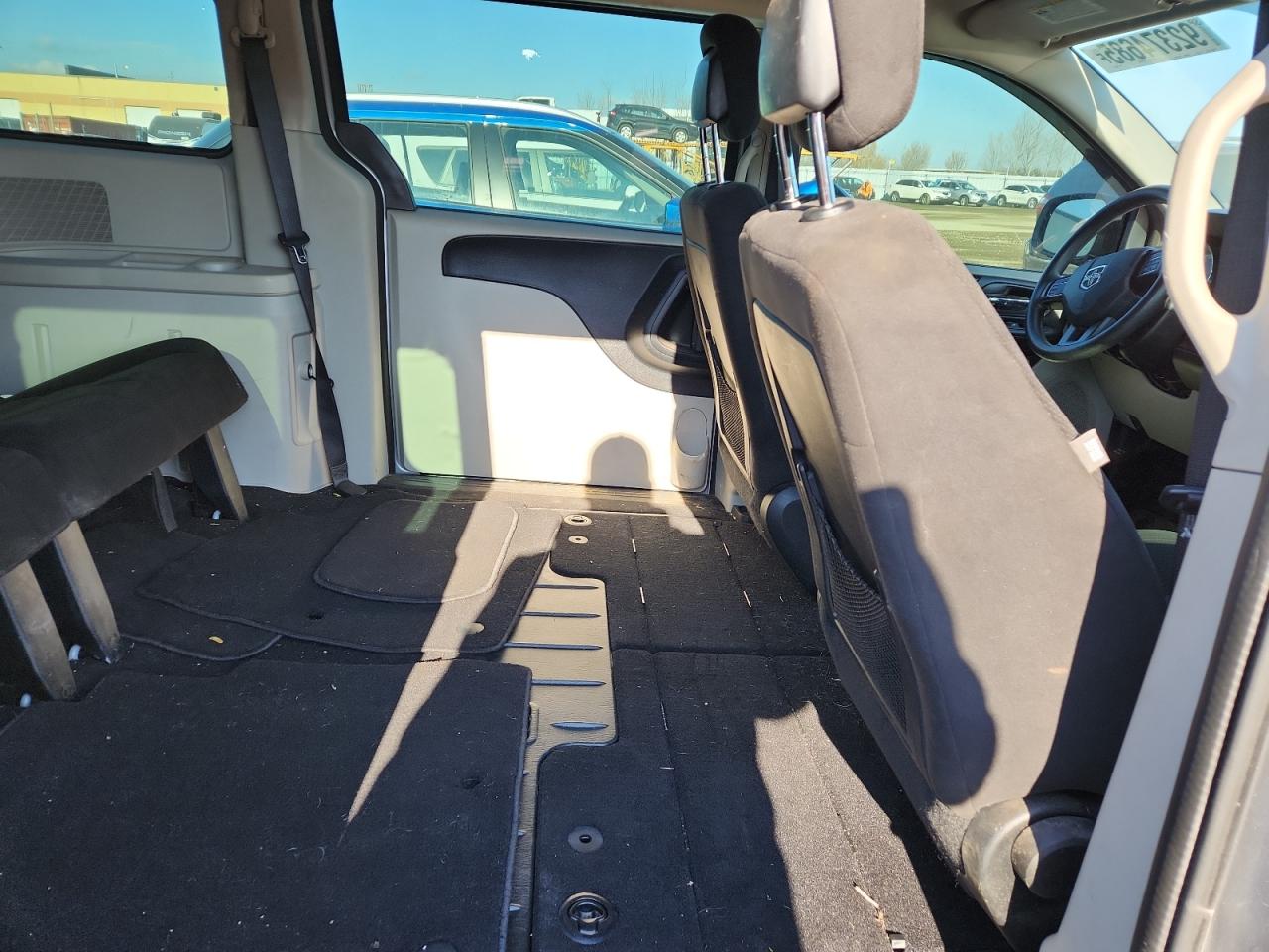 2015 Dodge Grand Caravan Se VIN: 2C4RDGBG3FR500327 Lot: 92374685