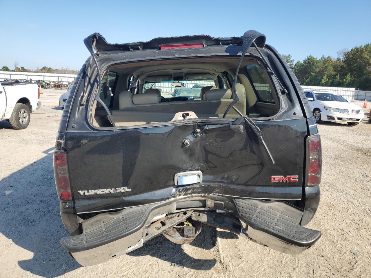 2003 GMC Yukon Xl K1500 VIN: 3GKFK16Z33G170535 Lot: 93323025