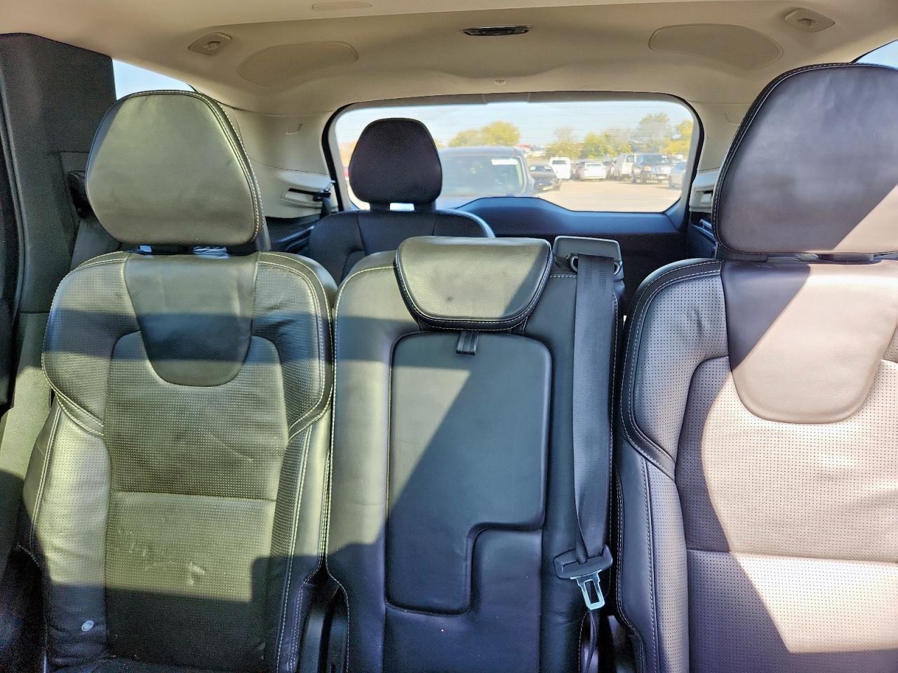 2016 Volvo Xc90 T6 VIN: YV4A22PL2G1026045 Lot: 92794895