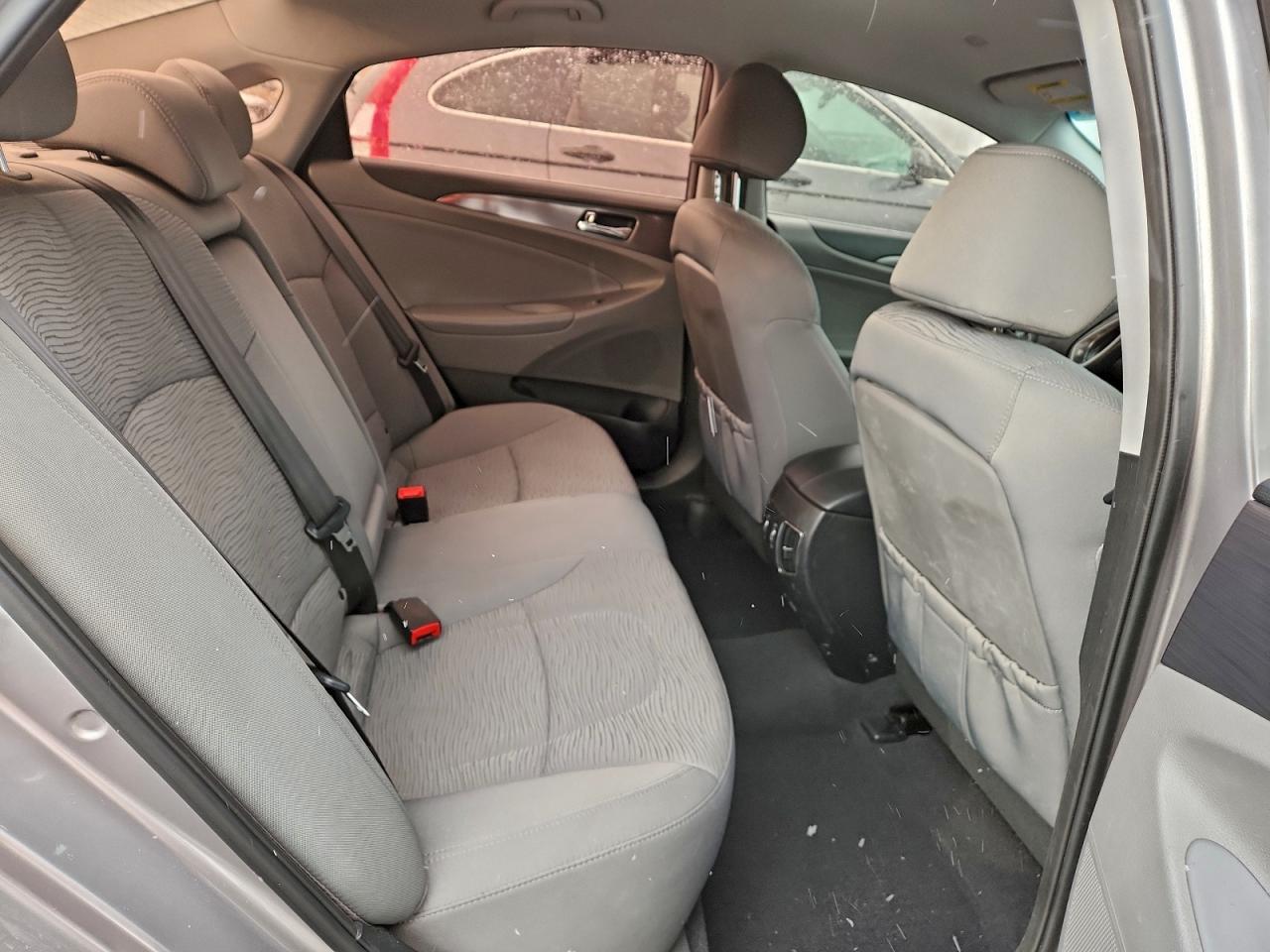 2013 Hyundai Sonata Hybrid VIN: KMHEC4A41DA064498 Lot: 93662865