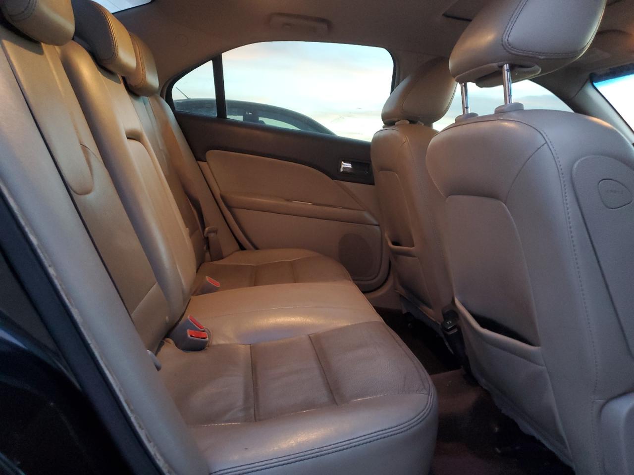 2010 Ford Fusion Hybrid VIN: 3FADP0L31AR215719 Lot: 92280925