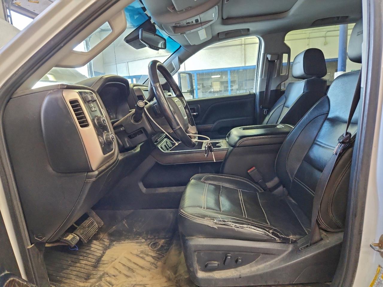 2019 GMC Sierra K2500 Denali VIN: 1GT12SEY8KF212220 Lot: 94092405