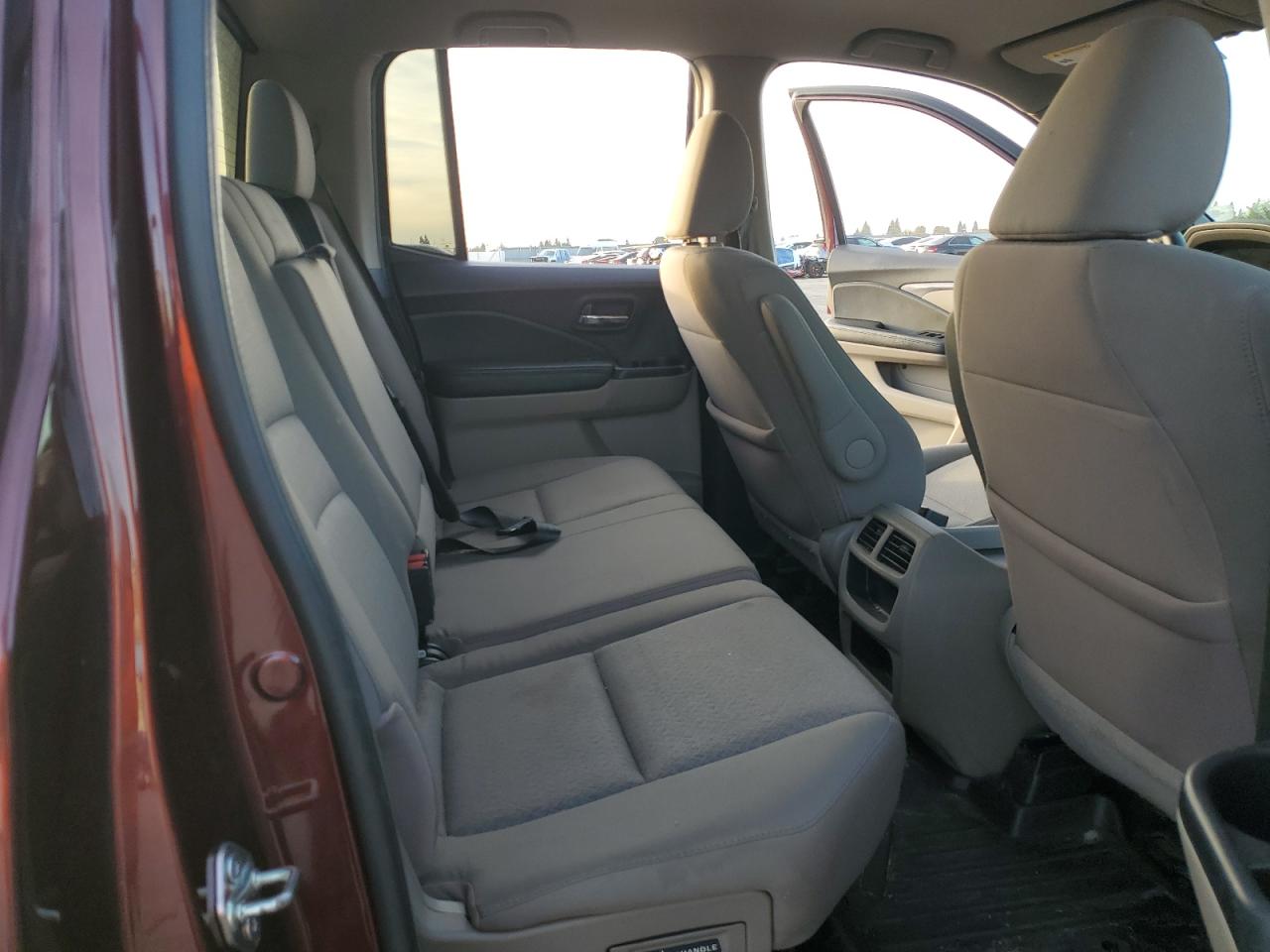 2017 Honda Ridgeline Rts VIN: 5FPYK3F48HB021370 Lot: 92316485