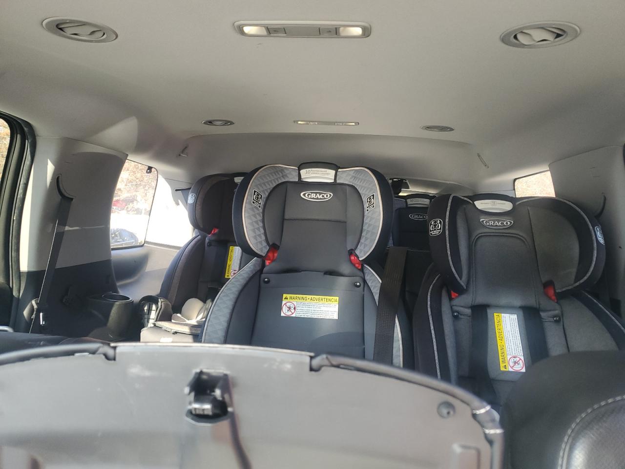 2018 Chevrolet Tahoe C1500 Premier VIN: 1GNSCCKC0JR104484 Lot: 93658455