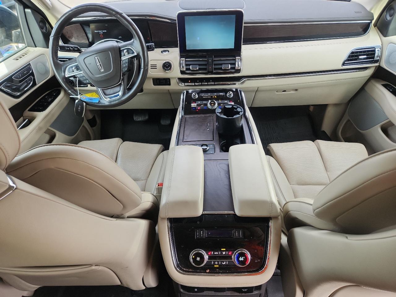 2019 Lincoln Navigator Reserve VIN: 5LMJJ2LT9KEL15557 Lot: 93868385