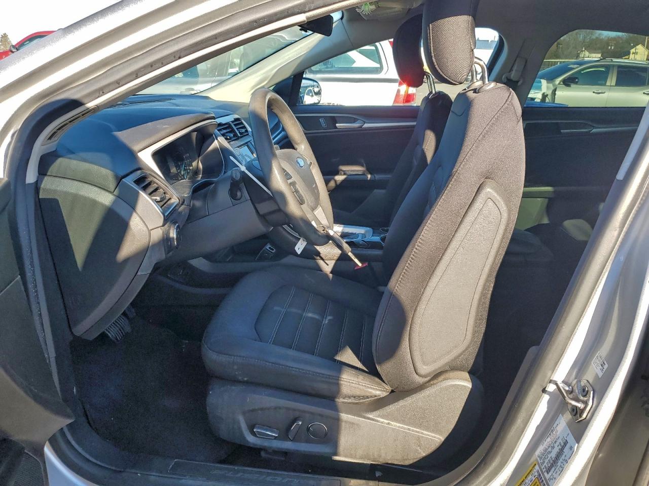 2015 Ford Fusion Se VIN: 1FA6P0H78F5109976 Lot: 93887045