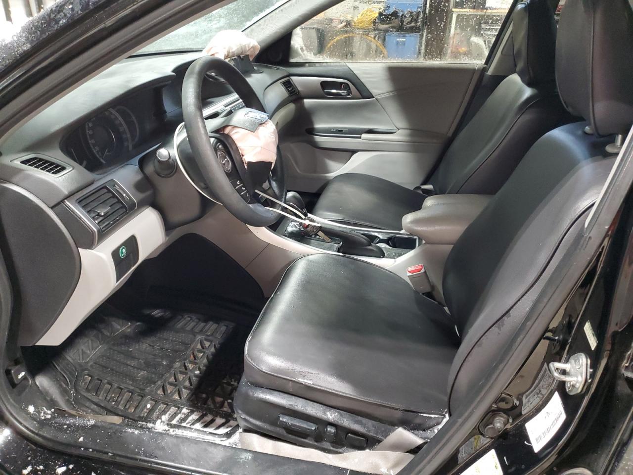 2013 Honda Accord Lx VIN: 1HGCR2F33DA808800 Lot: 92185405