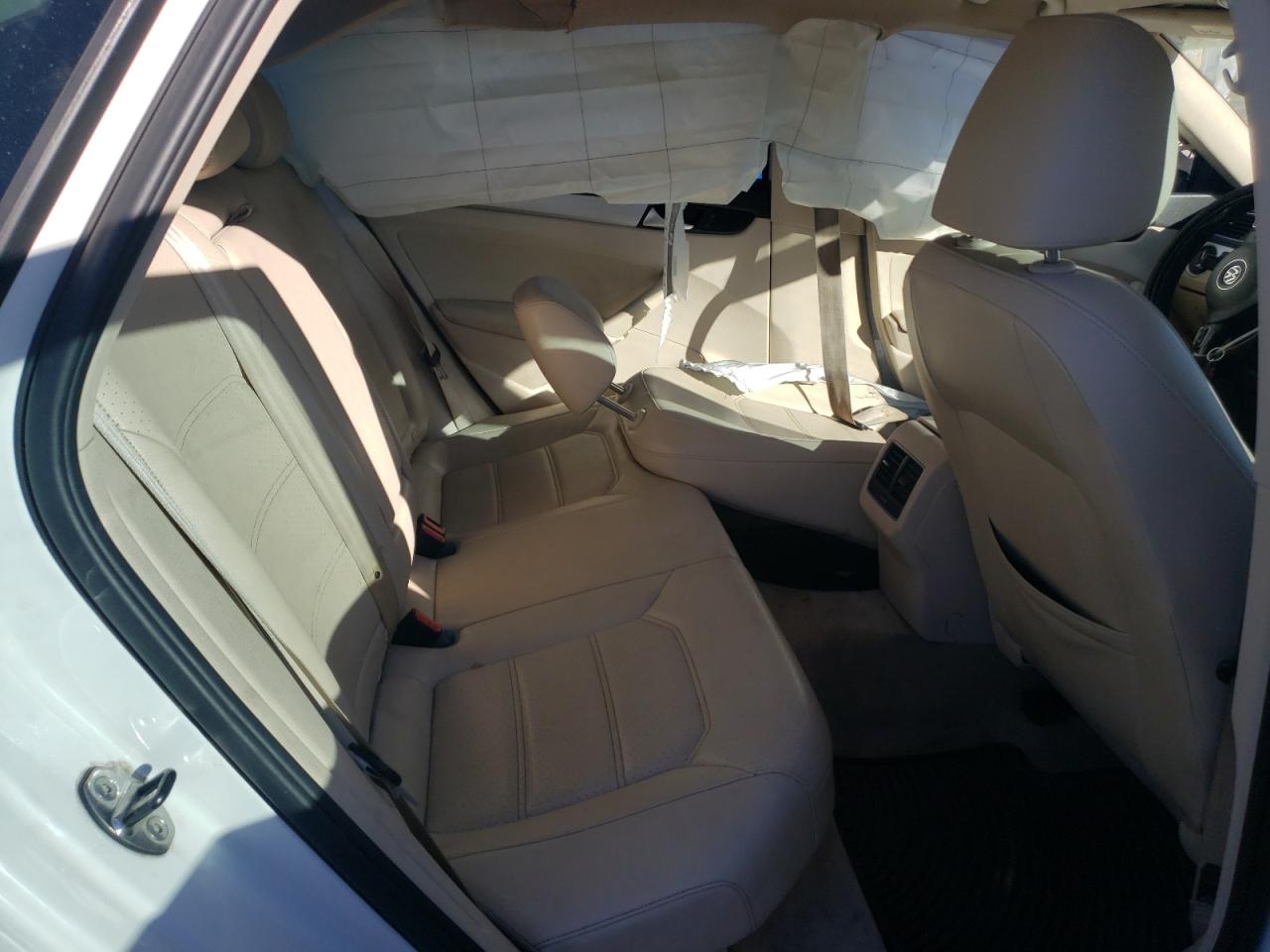 2013 Volkswagen Passat Se VIN: 1VWBP7A3XDC116233 Lot: 92512065