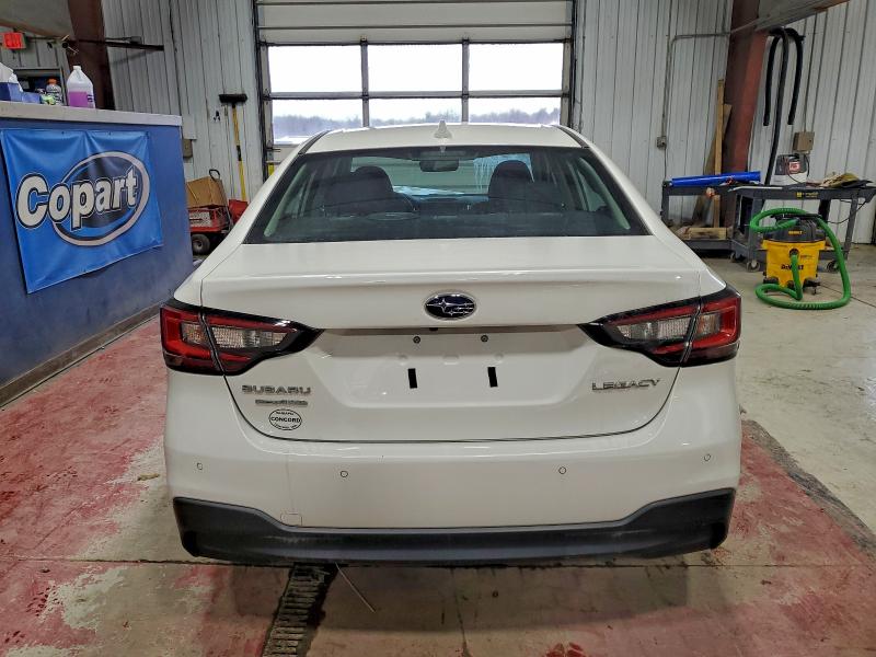  SUBARU LEGACY 2020 Белы