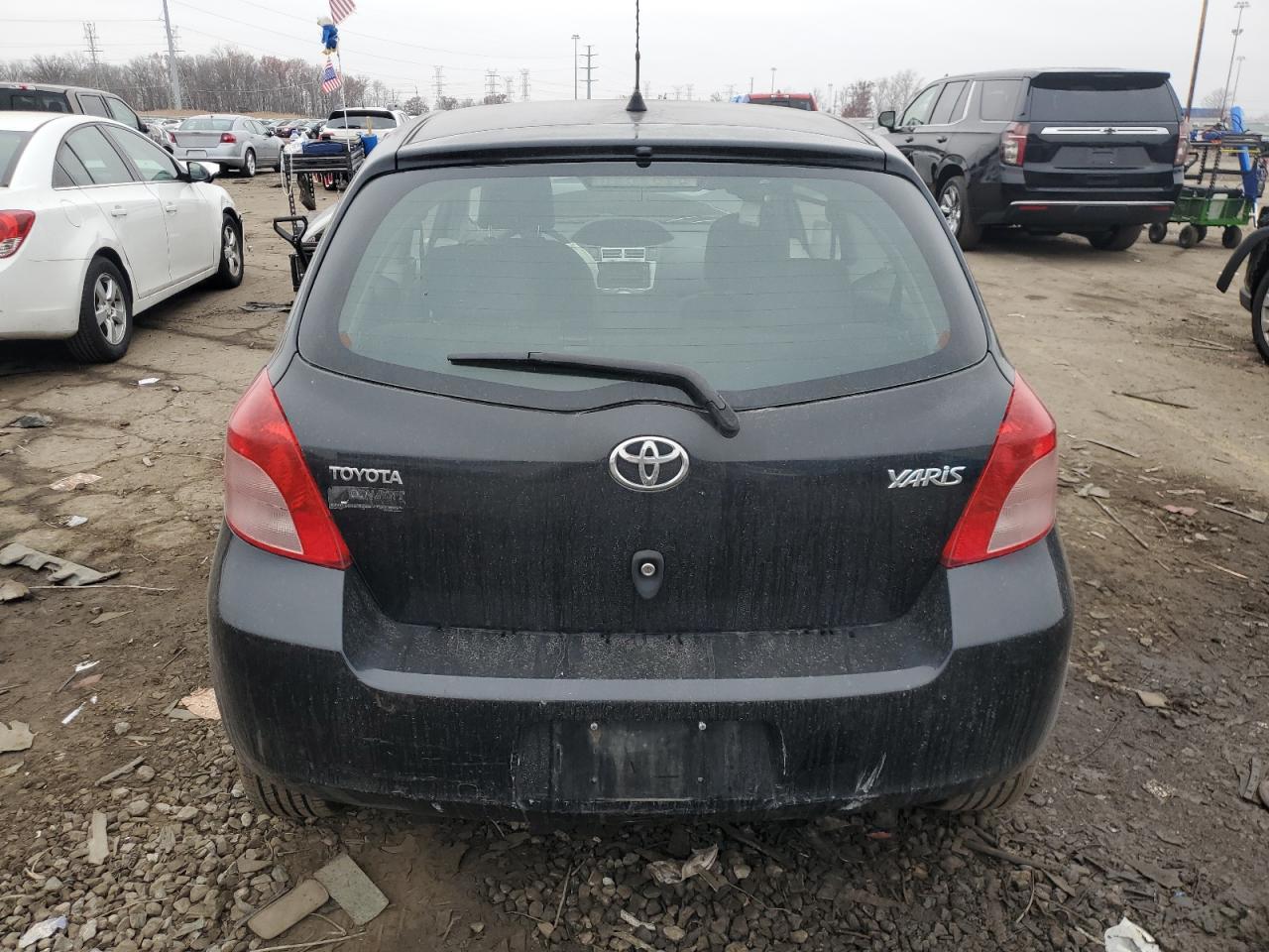 2007 Toyota Yaris VIN: JTDJT923975117094 Lot: 93934675