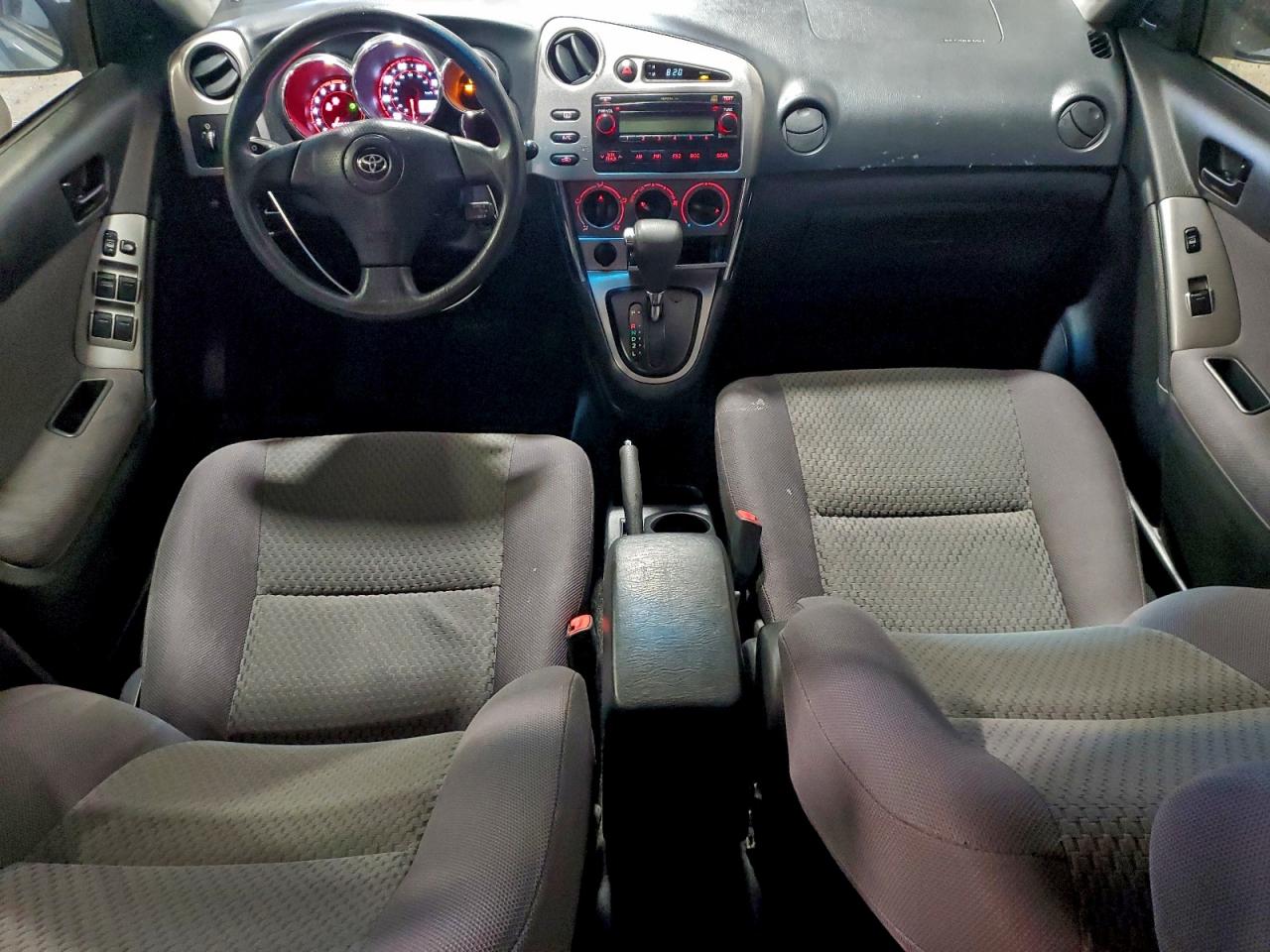 2006 Toyota Corolla Matrix Base VIN: 2T1LR30EX6C563524 Lot: 94430875