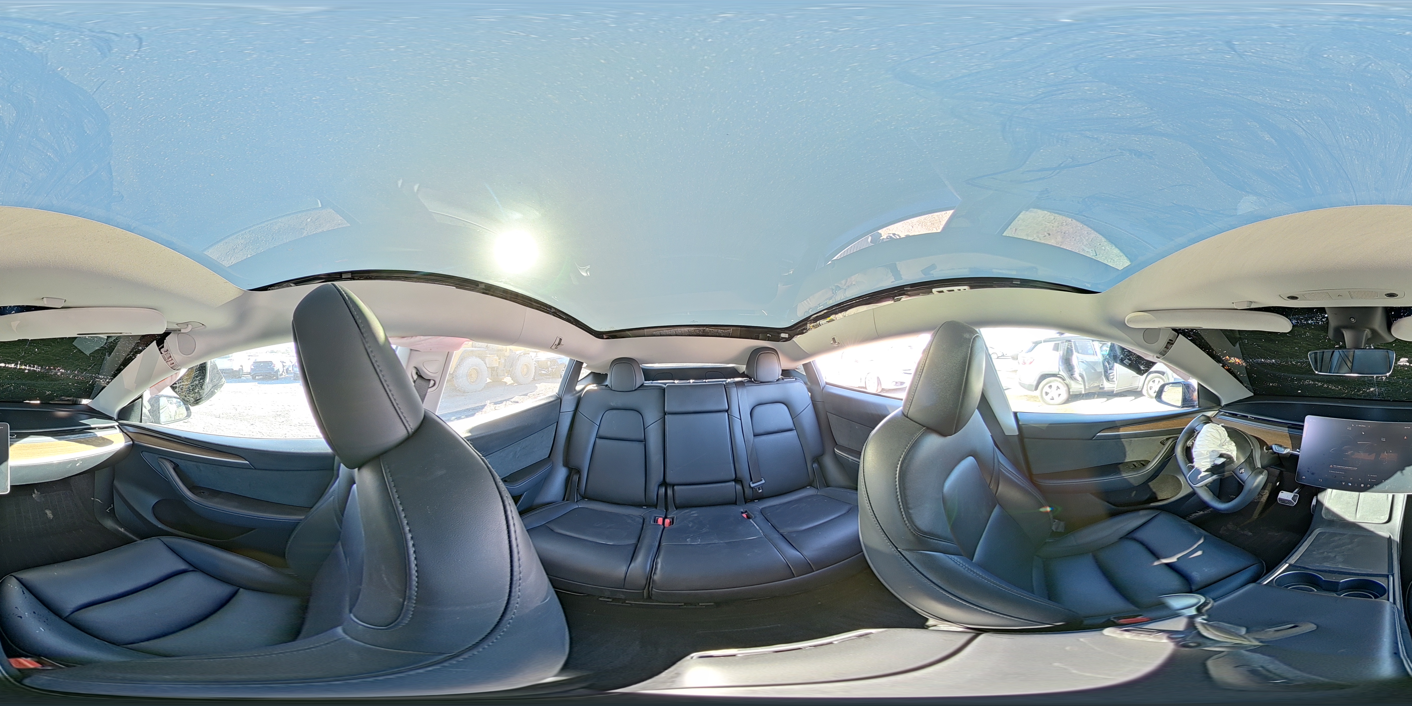 2024 Tesla Model Y VIN: 7SAYGAEE0RF088994 Lot: 91487415