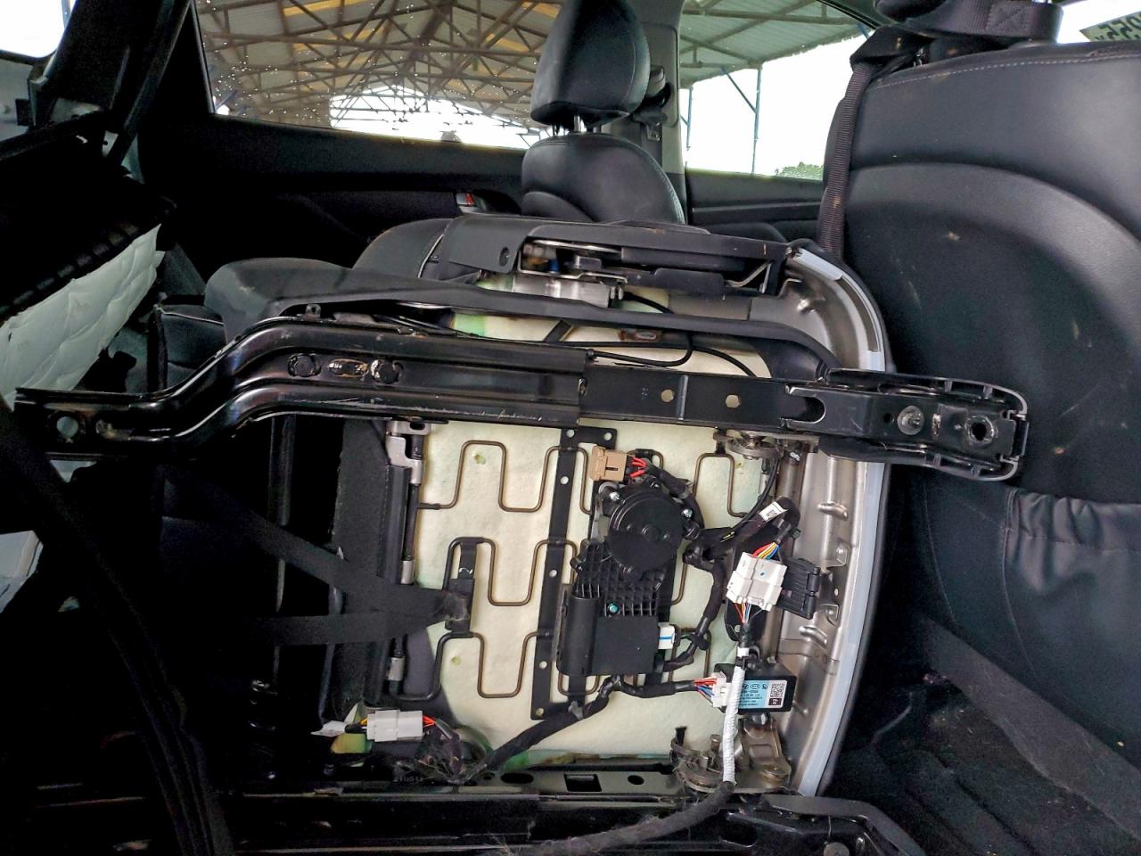 2022 Hyundai Santa Fe Limited VIN: 5NMS44AL4NH400647 Lot: 94289255