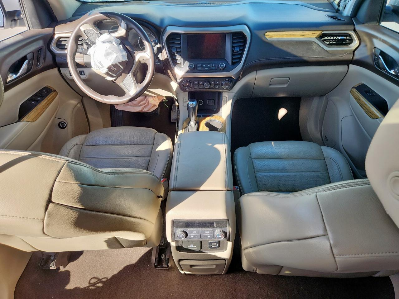 2018 GMC Acadia Denali VIN: 1GKKNPLS9JZ131445 Lot: 92198575