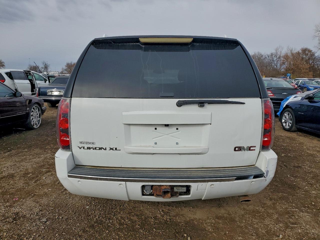 2008 GMC Yukon Xl Denali VIN: 1GKFK66858J175066 Lot: 93736385
