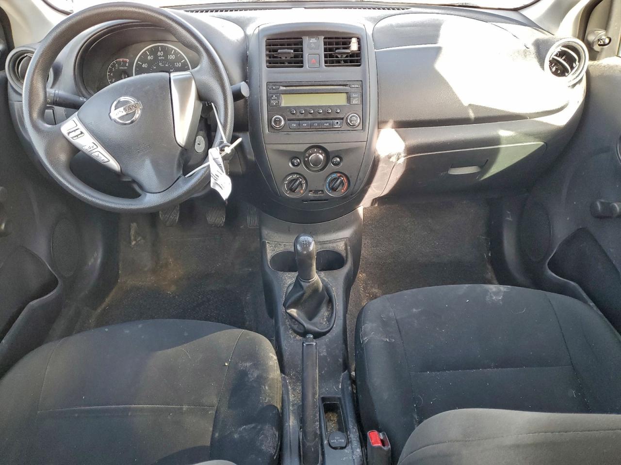 2015 Nissan Versa S VIN: 3N1CN7AP6FL822304 Lot: 94724135