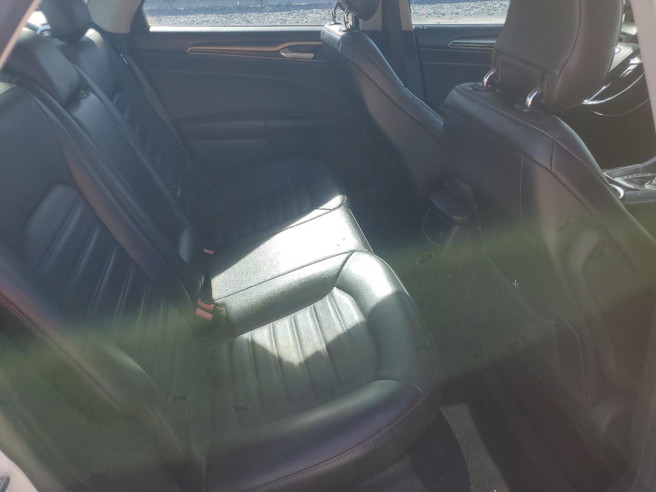 2013 Ford Fusion Se VIN: 3FA6P0HR5DR245073 Lot: 92891365