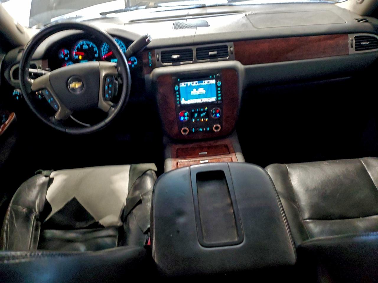 2011 Chevrolet Tahoe K1500 Ltz VIN: 1GNSKCE06BR215224 Lot: 90488225