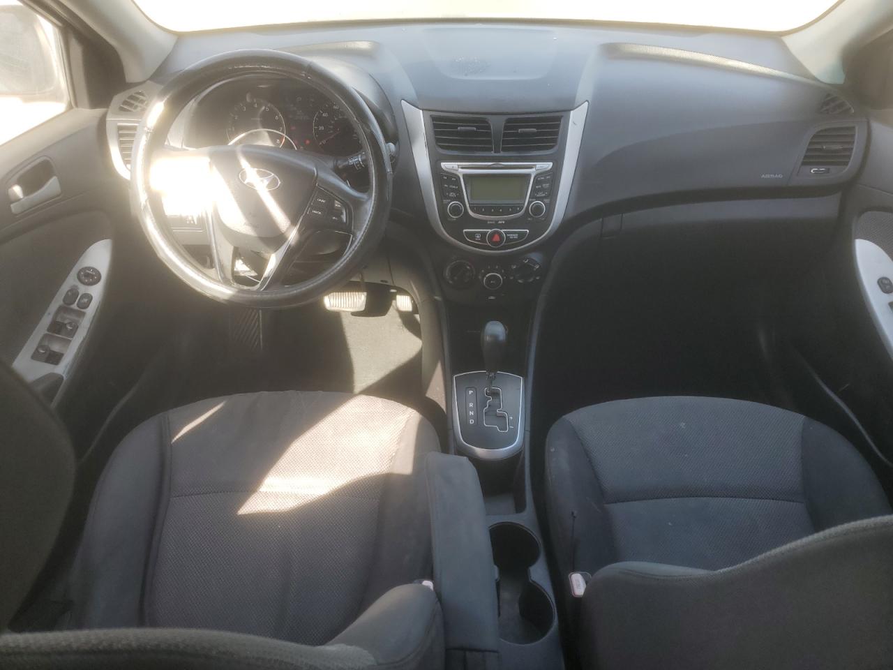 2013 Hyundai Accent Gls VIN: KMHCT5AE9DU083577 Lot: 92454255