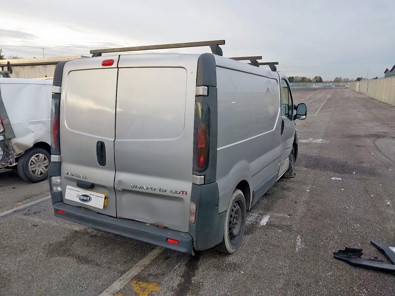 2005 VAUXHALL VIVARO 2700 DTI SWB 