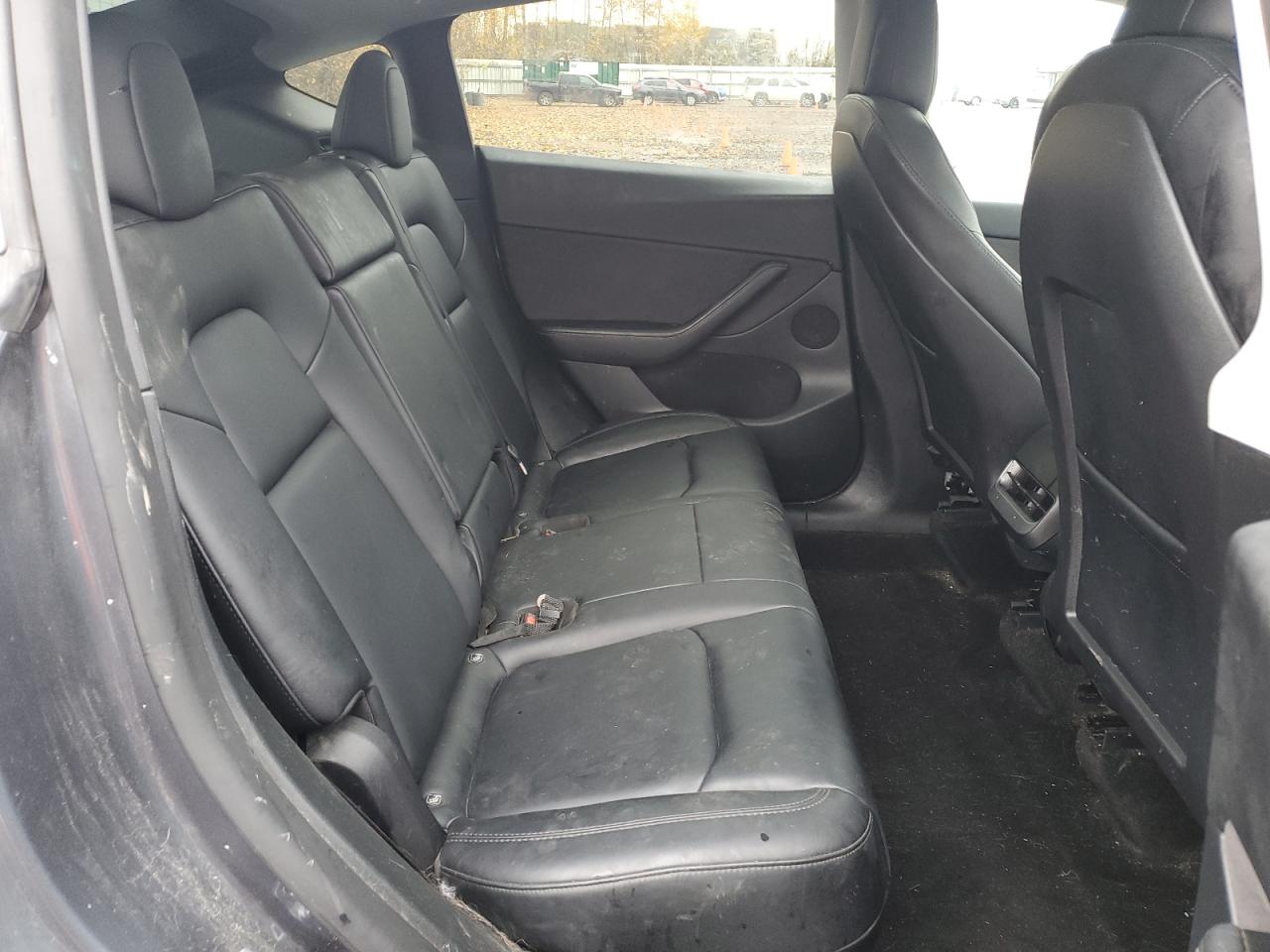 2022 Tesla Model Y VIN: 7SAYGDEF6NF492208 Lot: 92234625