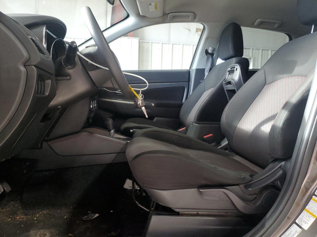 2018 Mitsubishi Outlander Sport Es VIN: JA4AR3AU4JU018762 Lot: 92601435