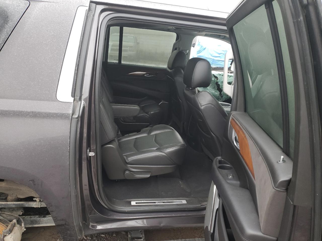 2018 Cadillac Escalade Esv Premium Luxury VIN: 1GYS4JKJ4JR288119 Lot: 81224935