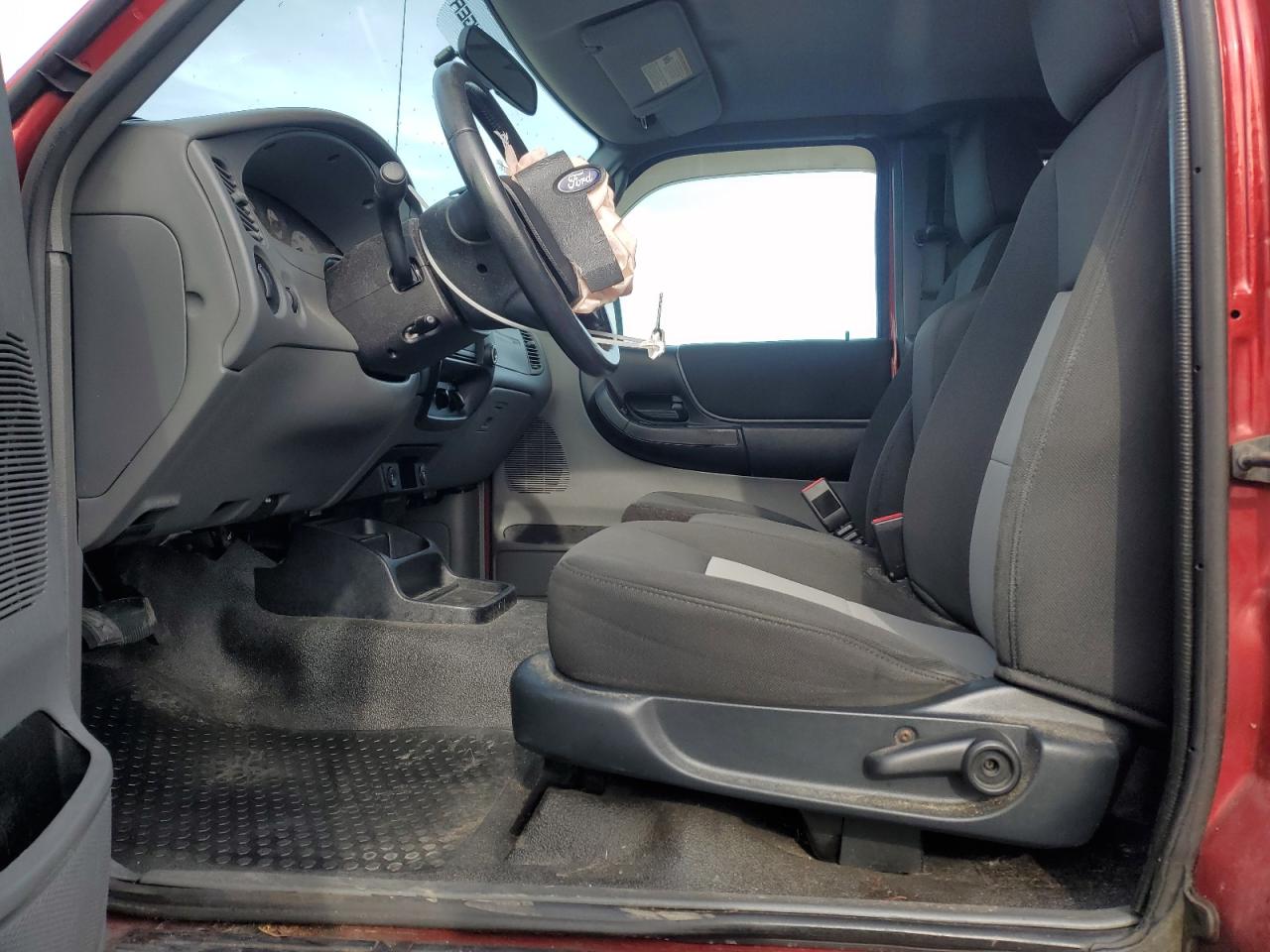 2010 Ford Ranger Super Cab VIN: 1FTLR4FE9APA44584 Lot: 92031595