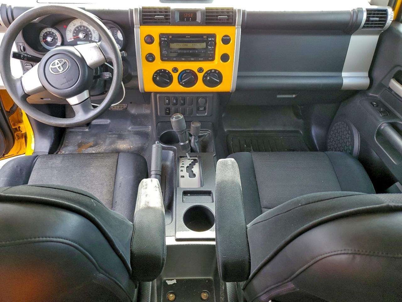 2009 Toyota Fj Cruiser VIN: JTEBU11F89K057596 Lot: 94234295