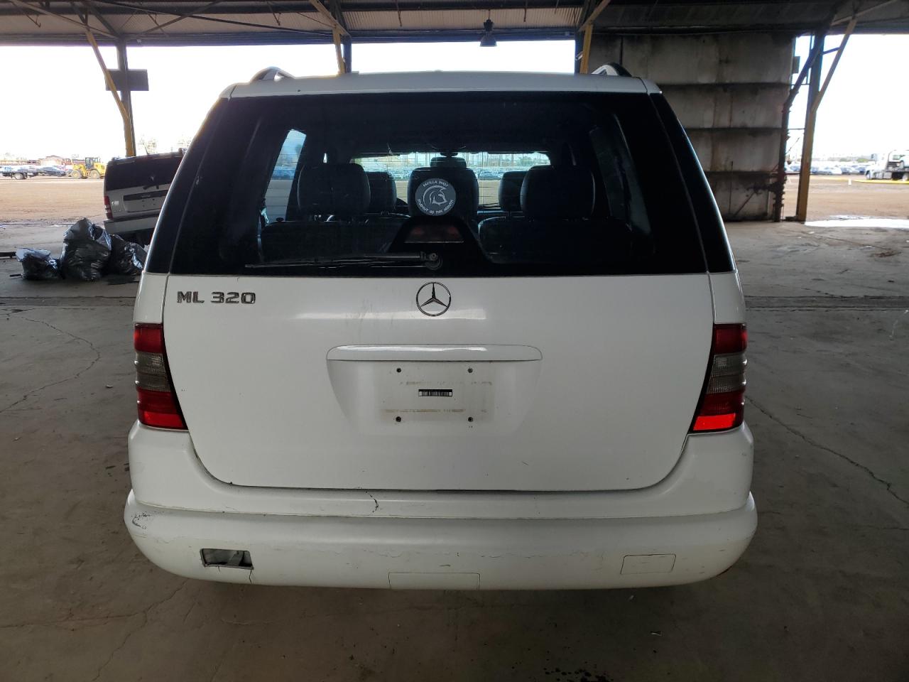 2000 Mercedes-Benz Ml 320 VIN: 4JGAB54E8YA210333 Lot: 93149235
