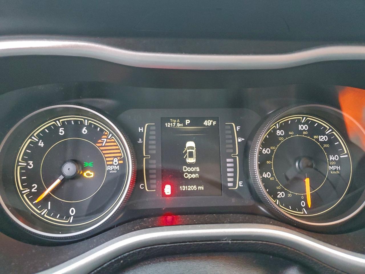 2018 Jeep Cherokee Latitude Plus VIN: 1C4PJMLX4JD579001 Lot: 94229805