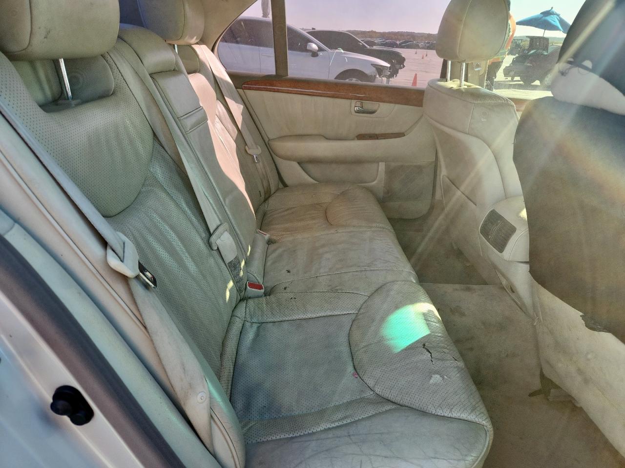 2003 Lexus Ls 430 VIN: JTHBN30F530110738 Lot: 92611685