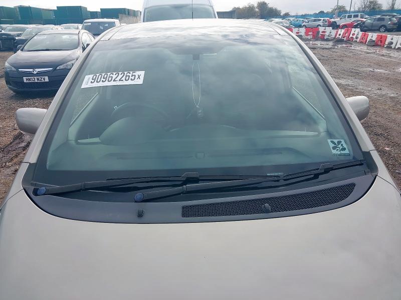 2012 KIA VENGA 1.6 3 5DR AUTO