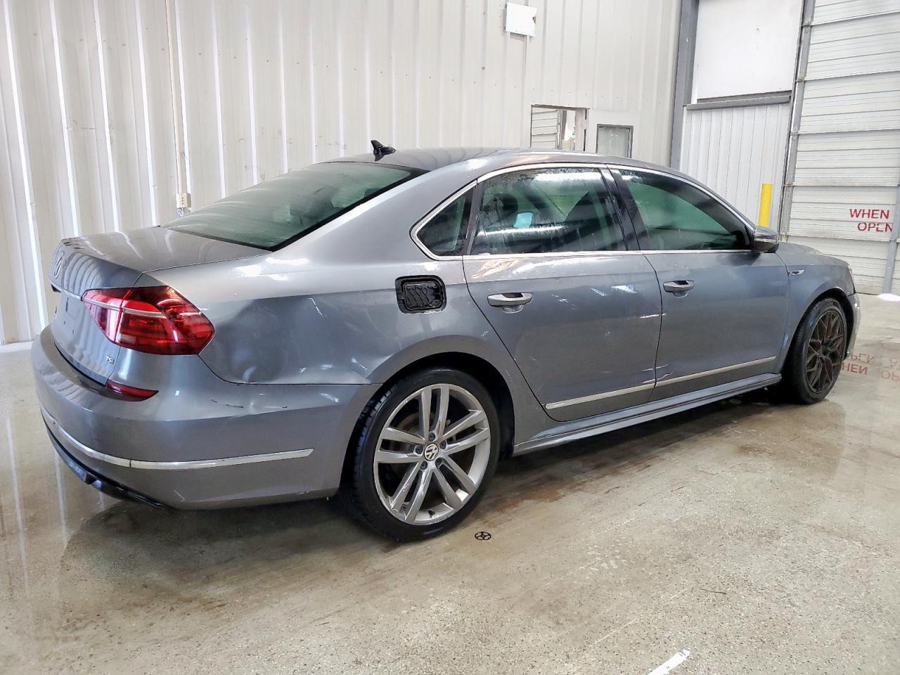 2017 Volkswagen Passat R-Line VIN: 1VWDT7A36HC077909 Lot: 92732275