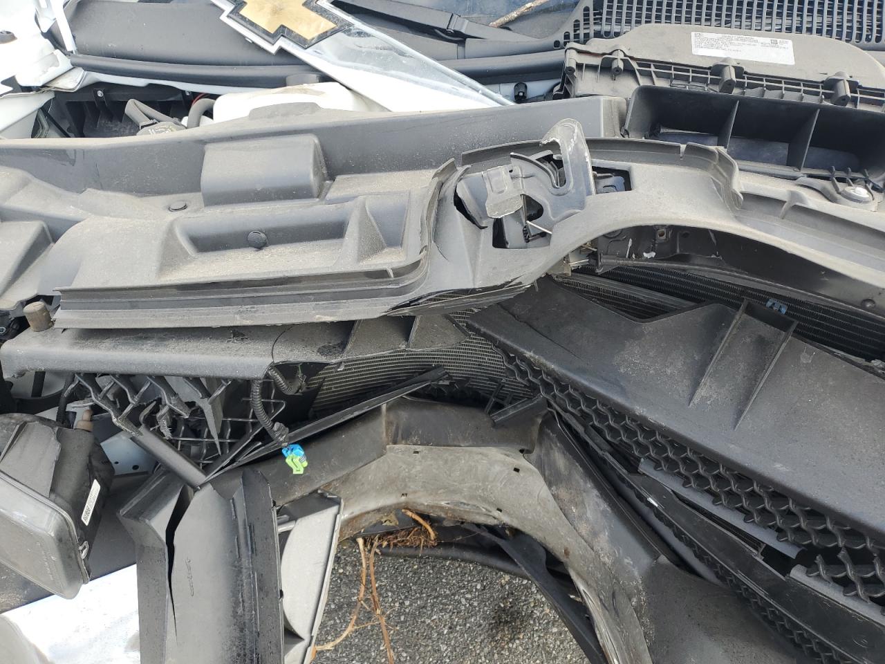 2024 Chevrolet Express G2500 VIN: 1GCWGAFP9R1217523 Lot: 91939175